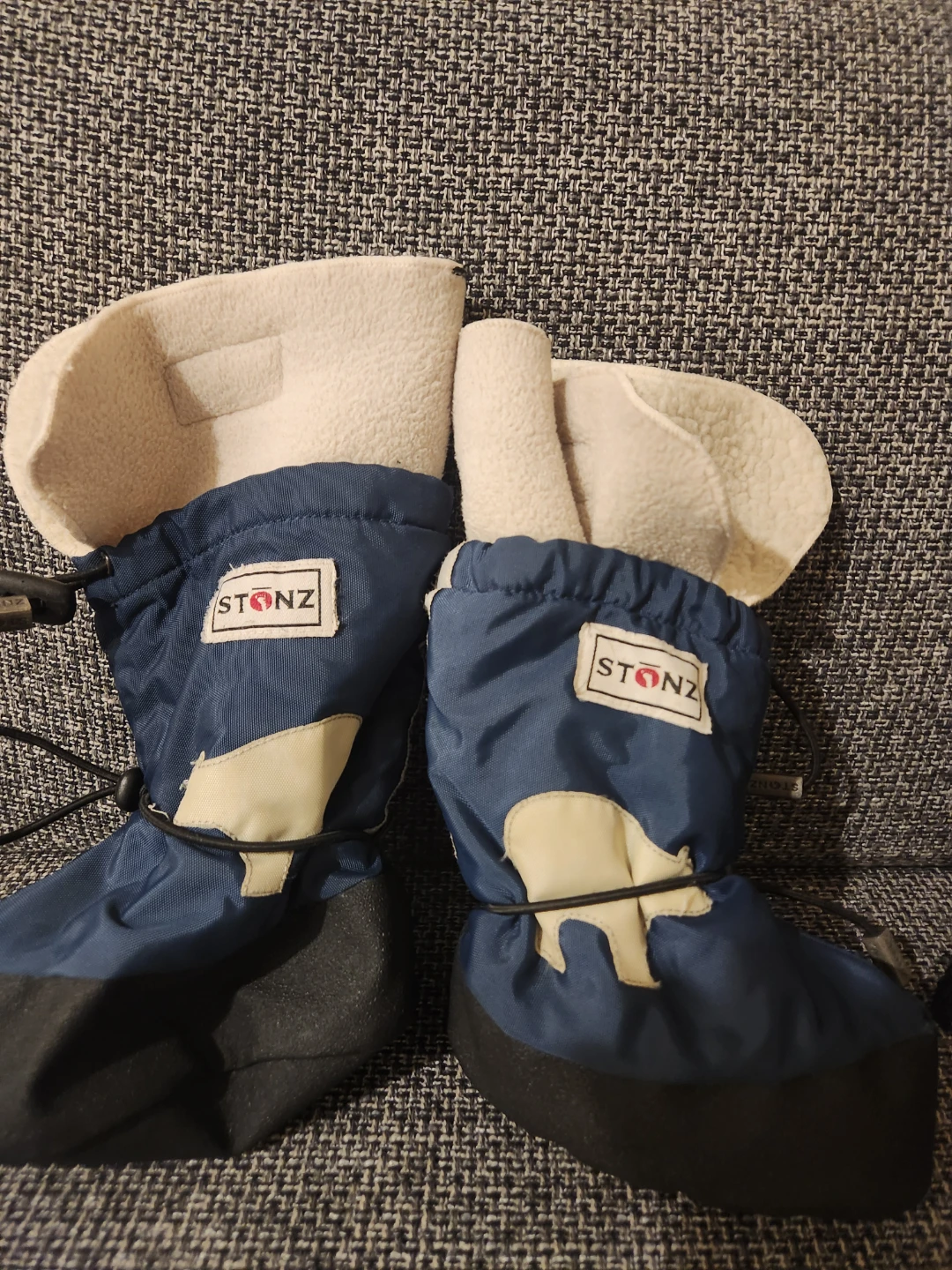 Stonz Infant Booties