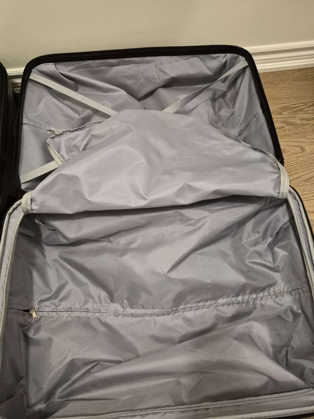 Two Hard-Shell Suitcases - photo 5