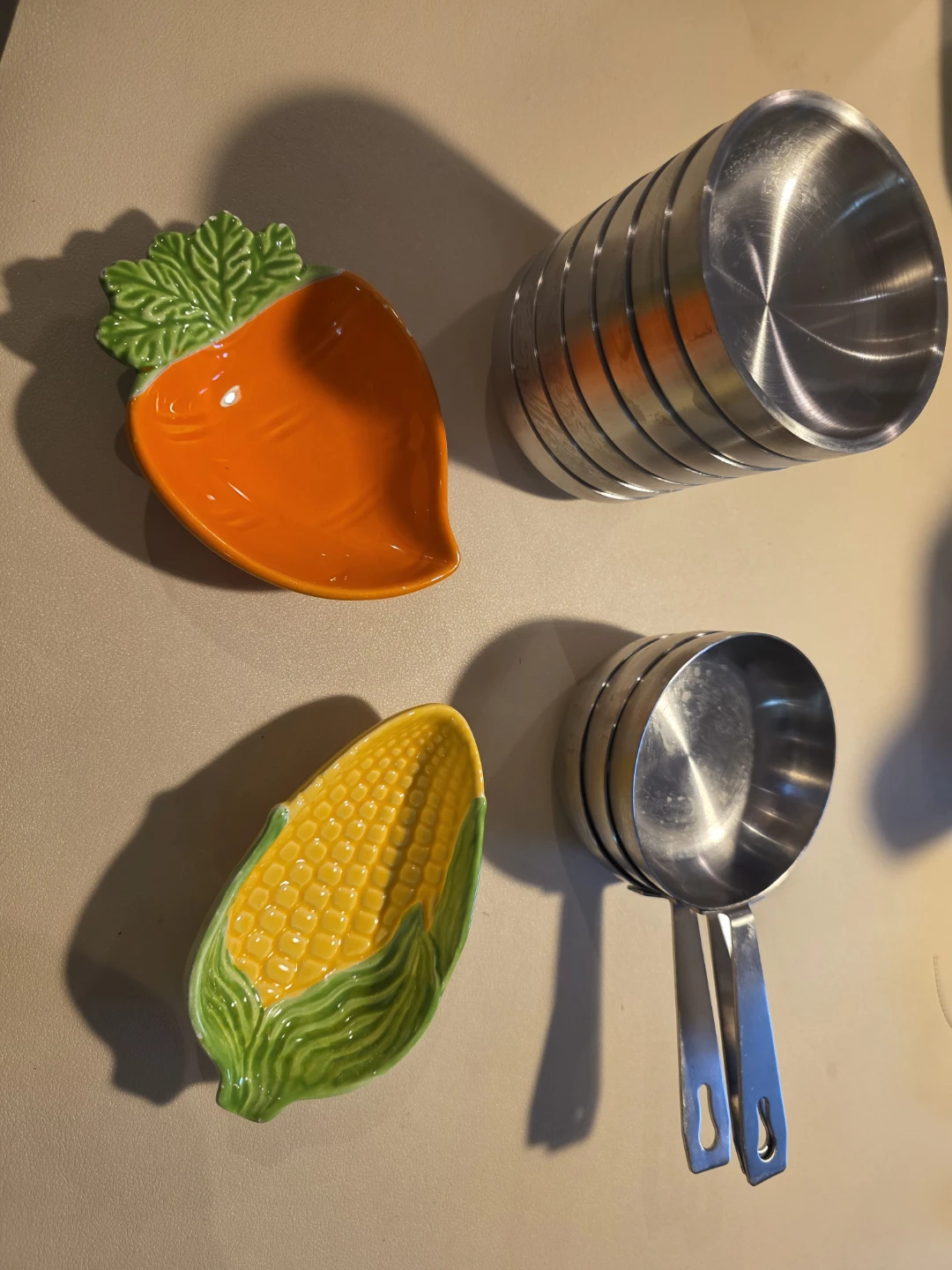 Vegetable Snack Bowls and Measuring Cups Set