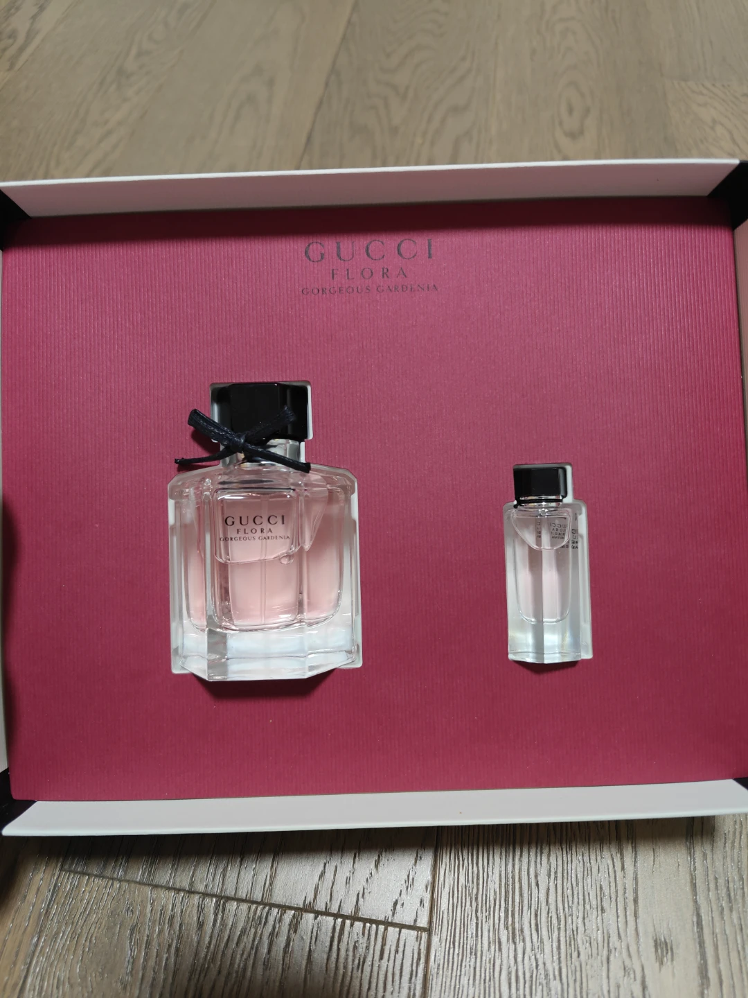 GUCCI Flora Gorgeous Gardenia Perfume Set - photo 2
