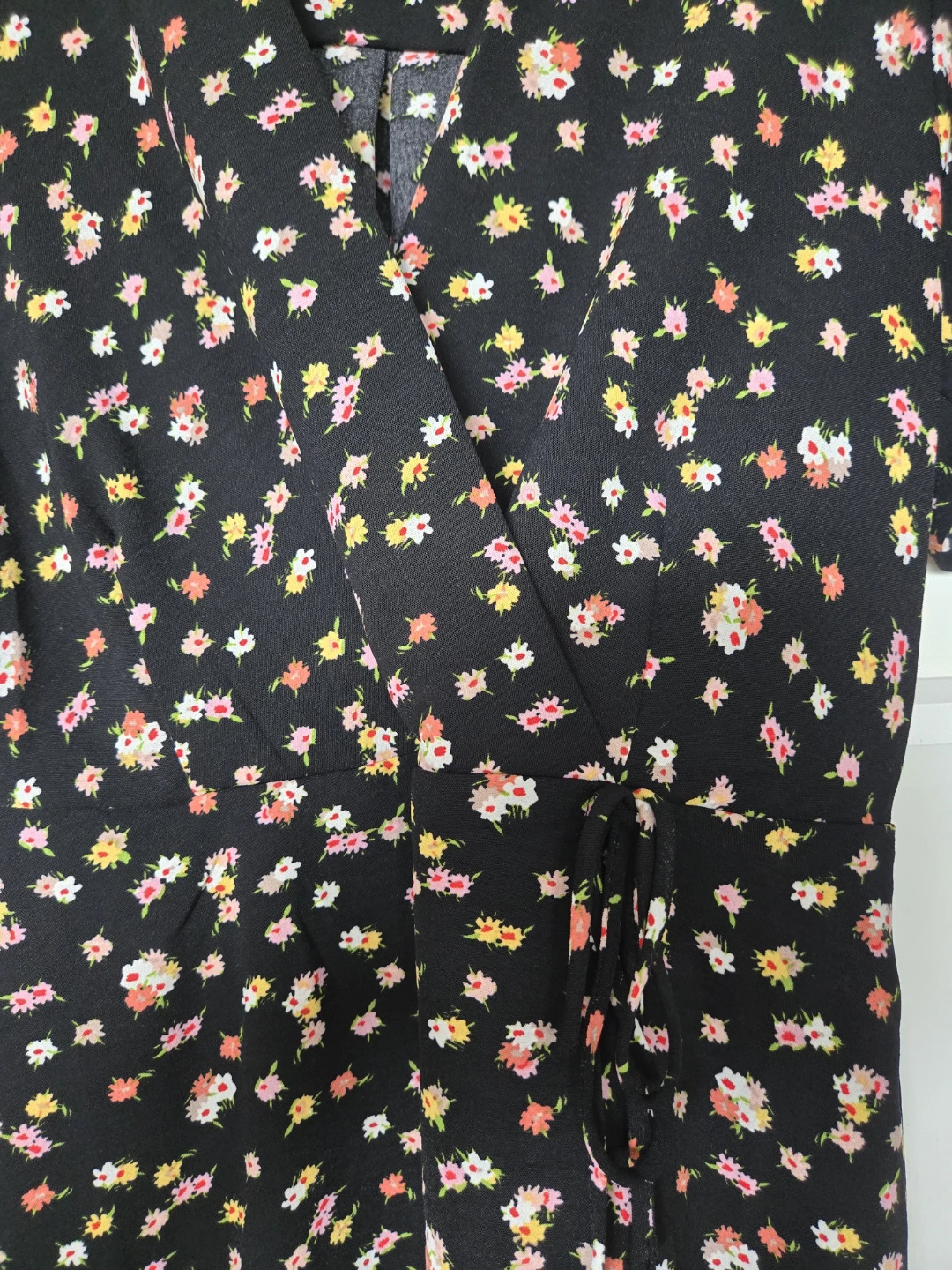 Monteau Los Angeles Floral Wrap Dress - photo 3