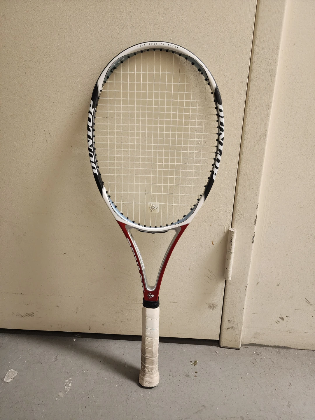 Dunlop Tennis Racket - photo 2