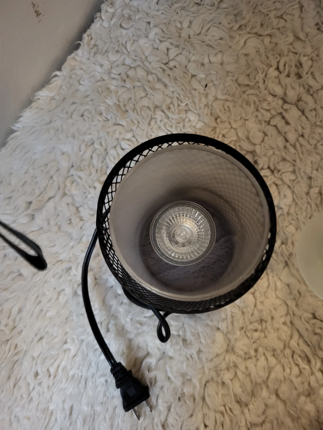🏈 Black Metal Mesh Electric Wax Warmer - photo 2