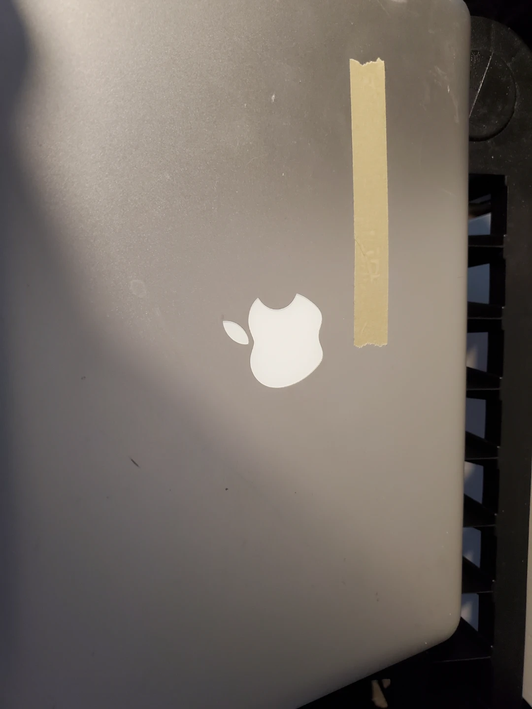 Apple MacBook Pro Laptop - photo 3
