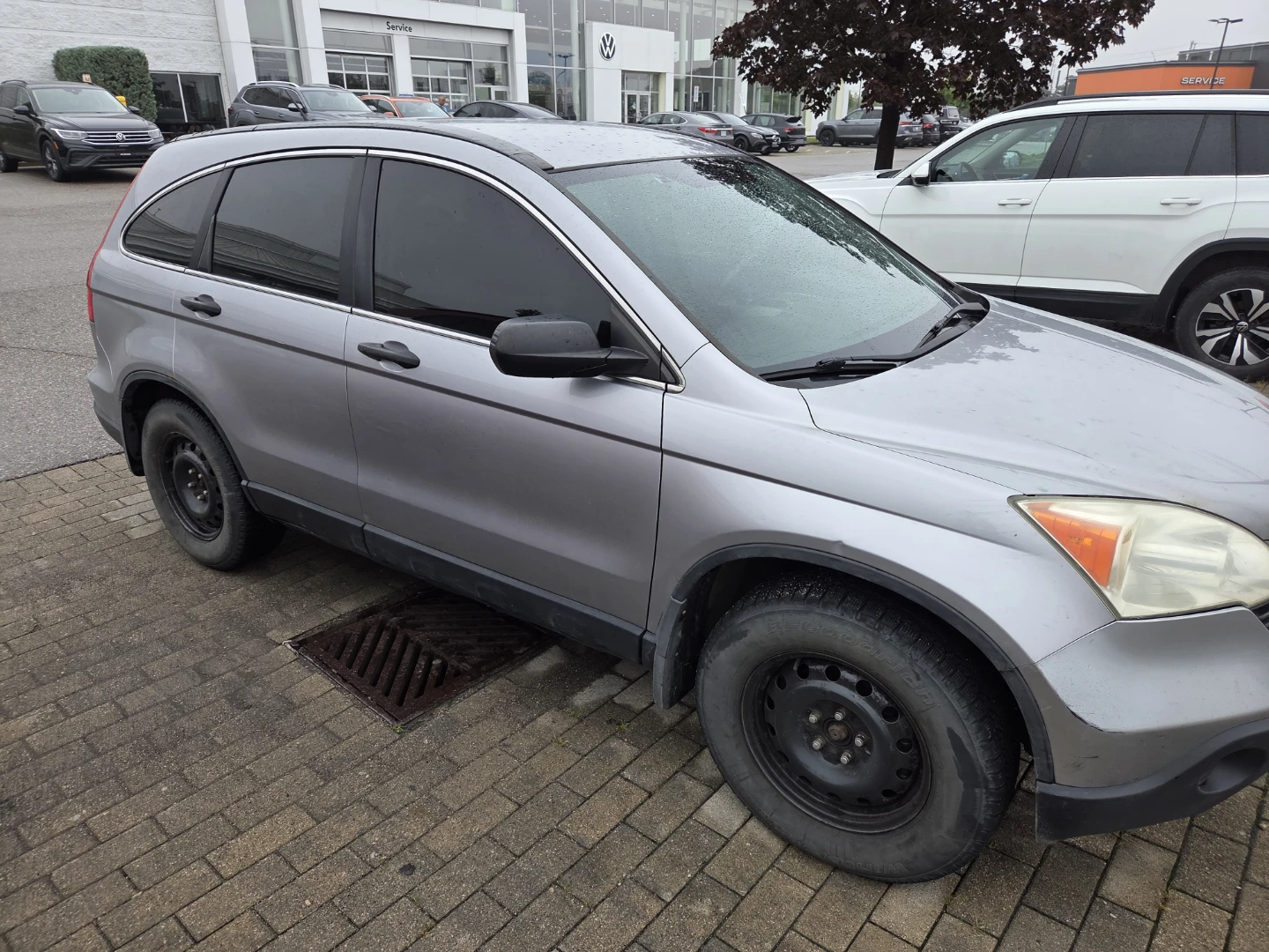Silver Honda CR-V - photo 3