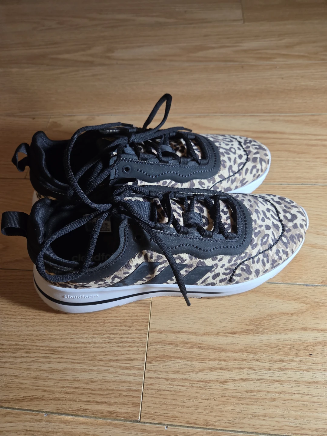 Brand New Adidas Cloudfoam Leopard Print Sneakers - photo 2