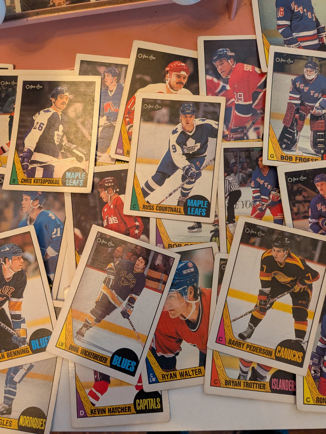 Collection of Vintage O-Pee-Chee NHL Hockey Cards - photo 2