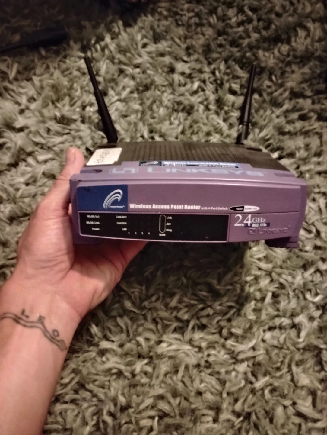 Linksys BEFW11S4 Wireless Access Point Router