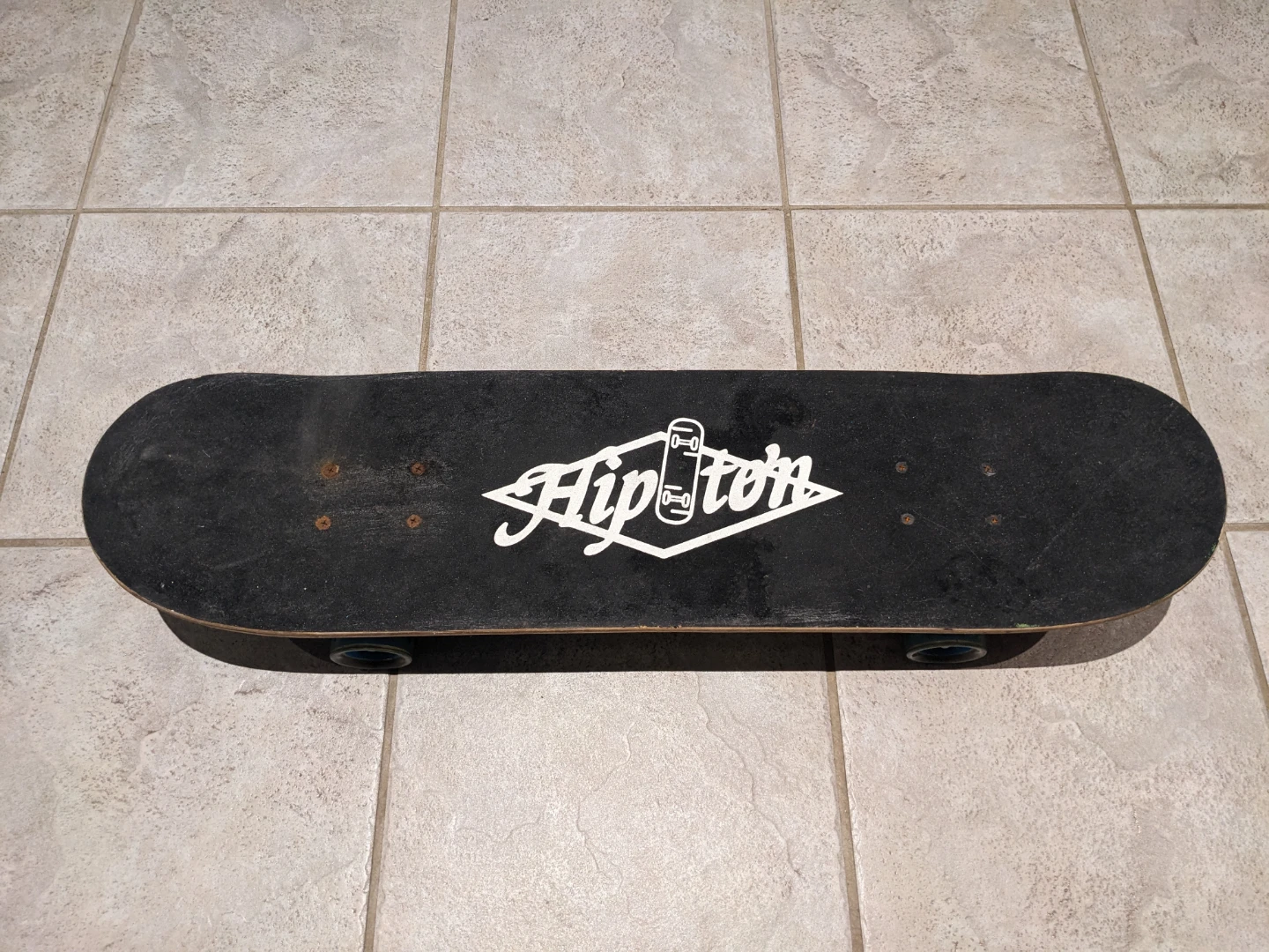 Hiption Seething Skateboard