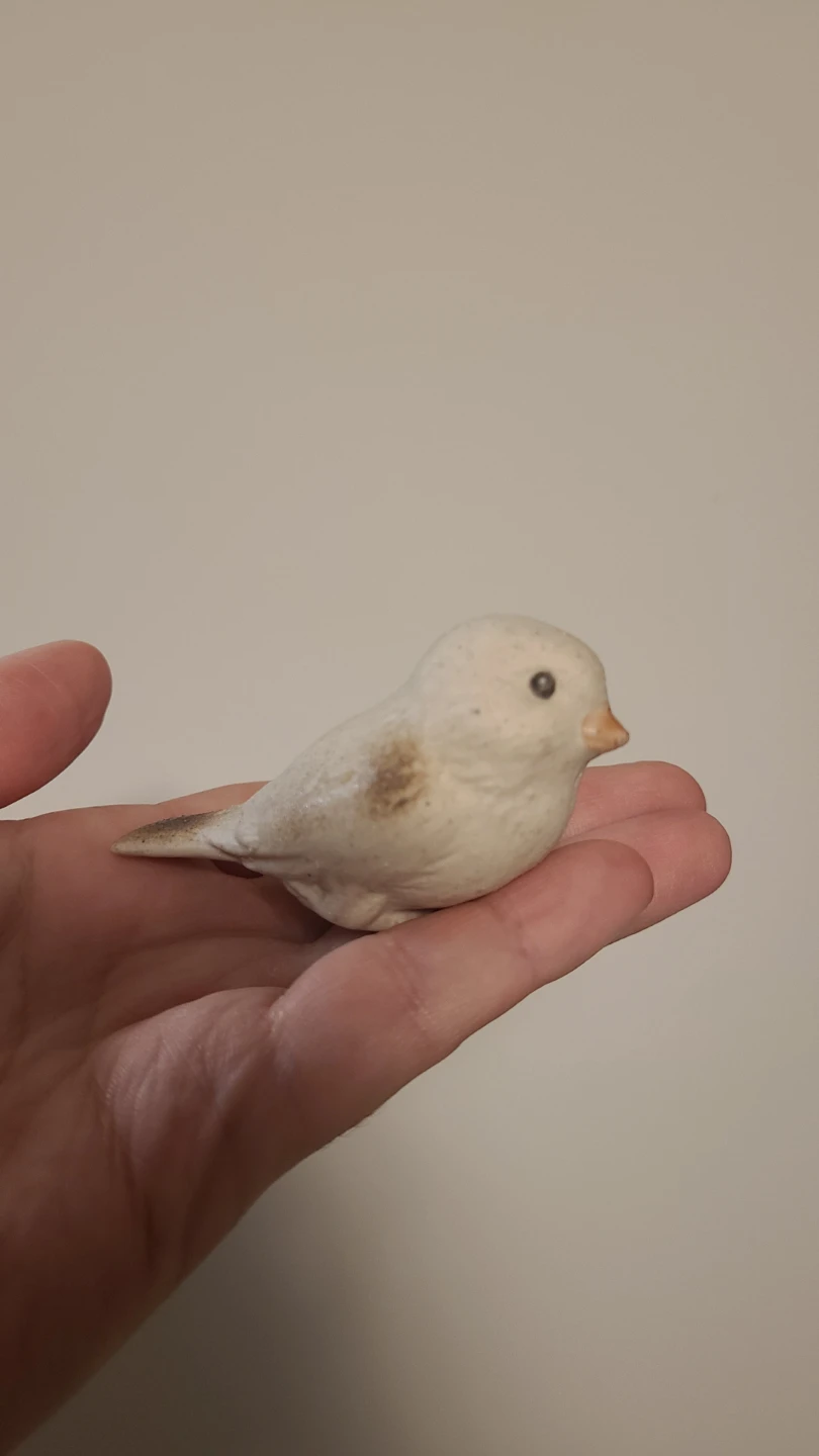 Small ceramic bird figurine - photo 2