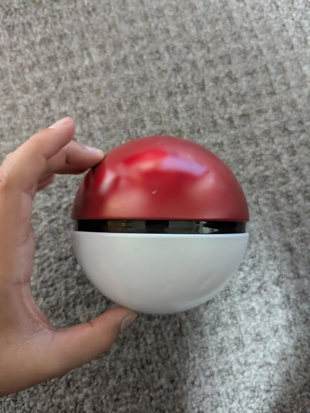 Pokemon Poke Ball Tin - photo 3