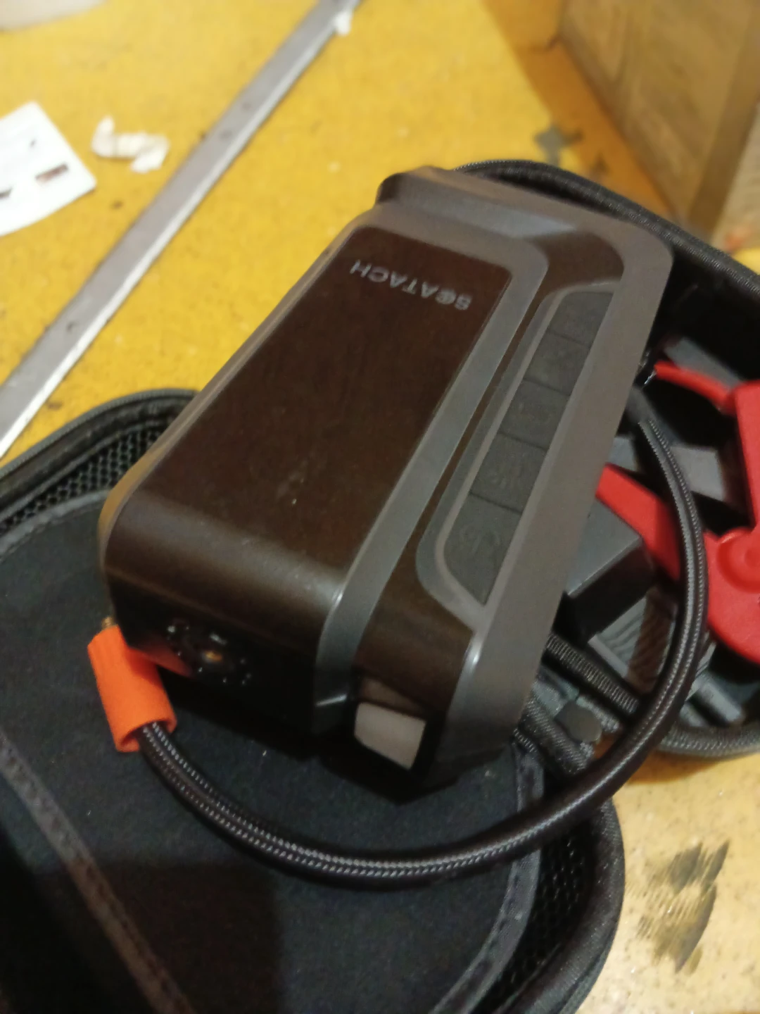 SEATACH Portable Car Jump Starter
