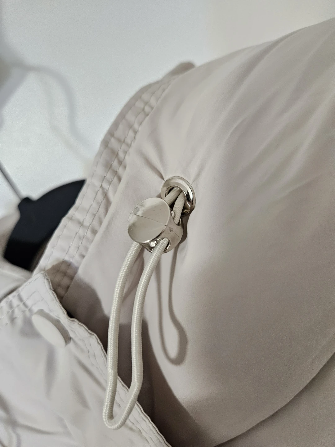 Beige Puffer Jacket with Hood - photo 5