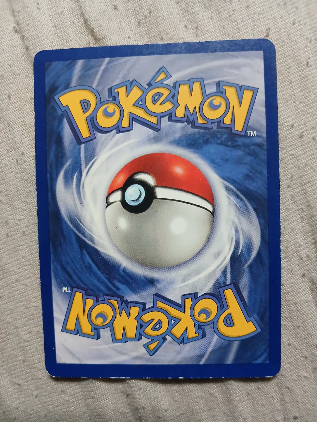 Shadowless Voltorb 67/102 1999 Pokémon Card - photo 2