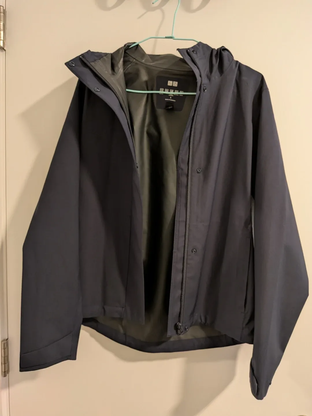 Uniqlo Navy Light Waterproof Jacket