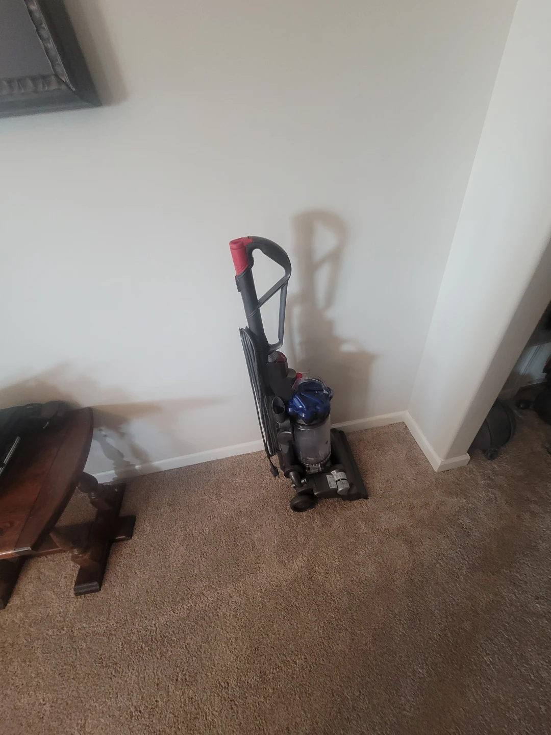 Dyson DC 33 pet  Upright Vacuum - photo 3