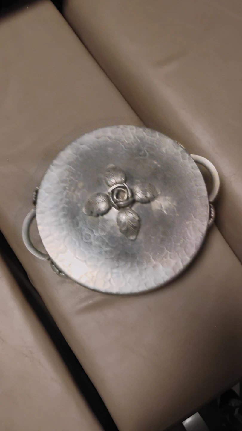 Continental Silverlook Hand Wrought Casserole Dish - photo 2