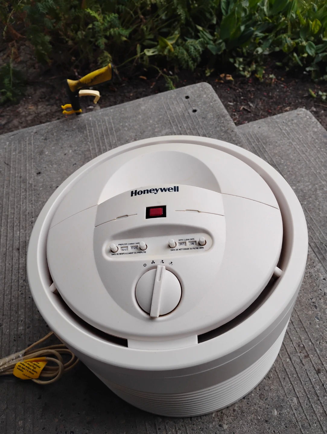 Honeywell HEPA Air Purifier - photo 4