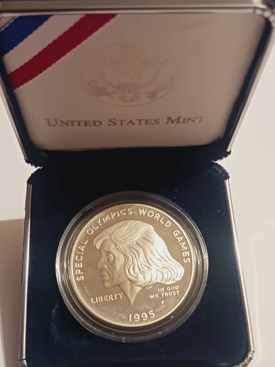 1995 Special Olympics World Games Silver Dollar - photo 4