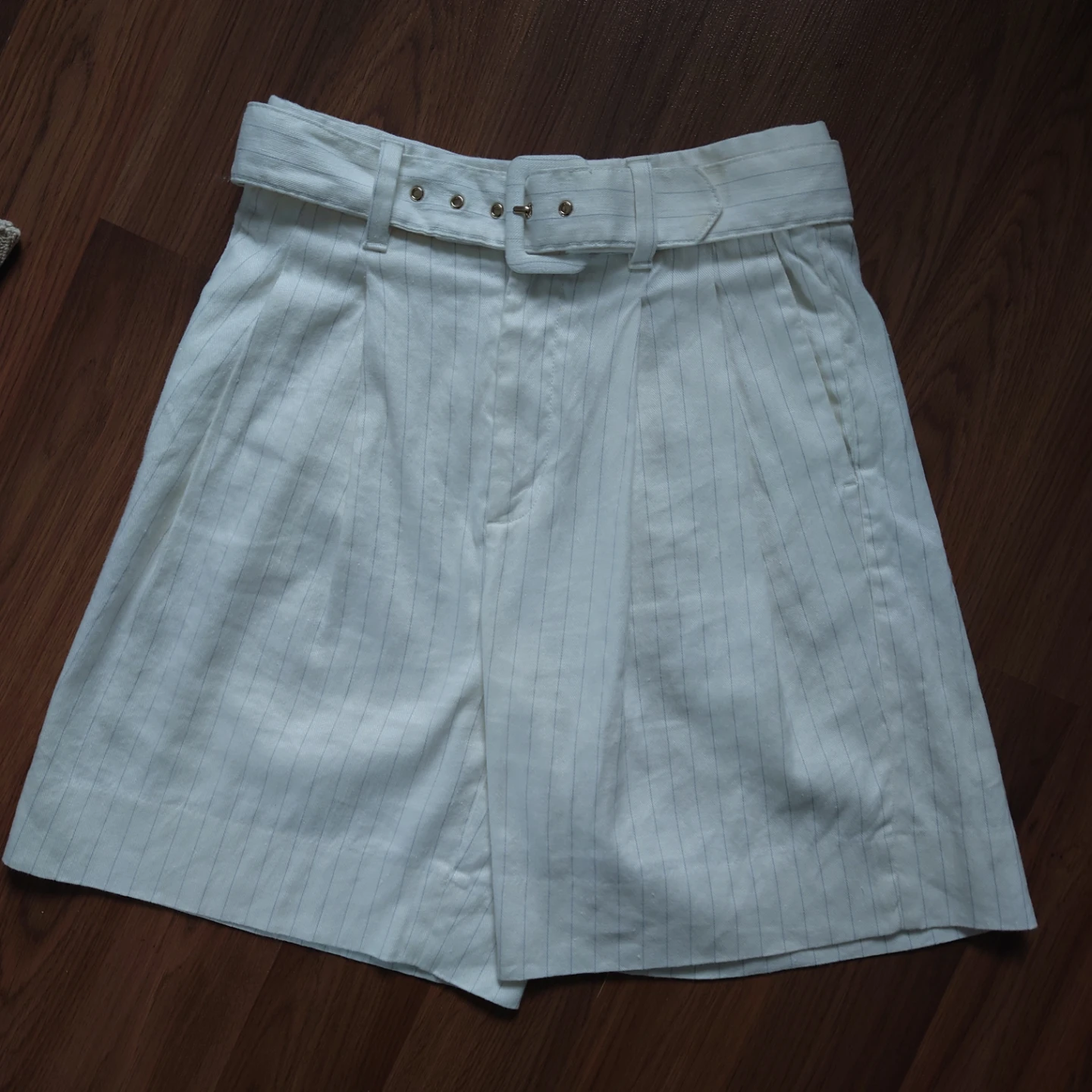 Banana Republic Belted Pinstripe Shorts - Size 0 Petite