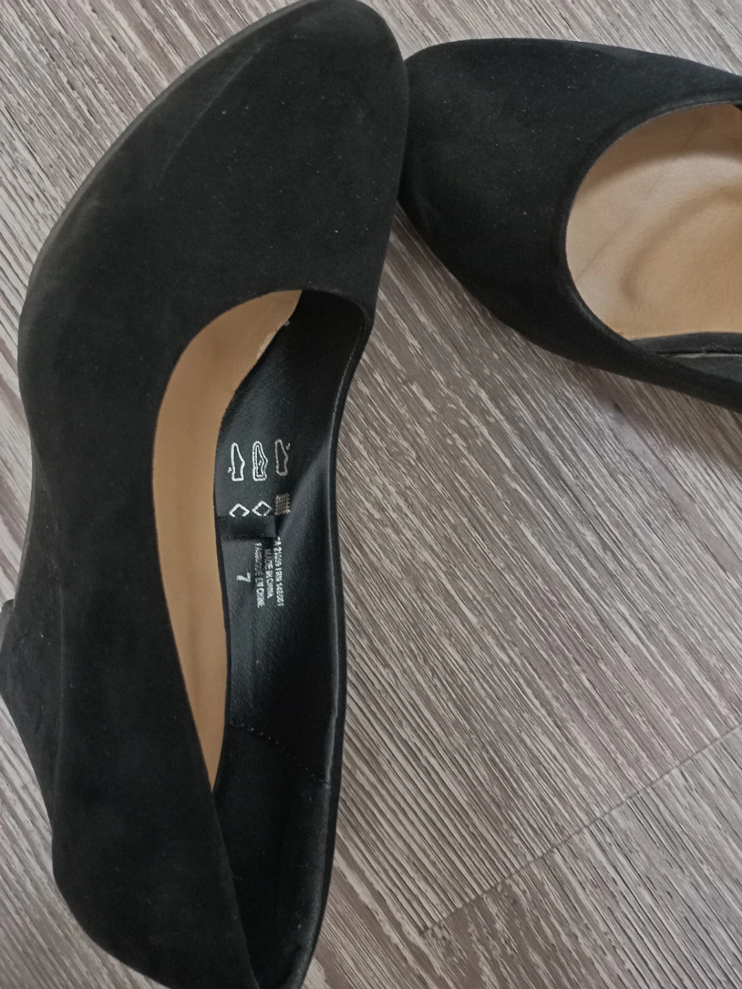 Ardene Black Heels Size 7 - photo 2