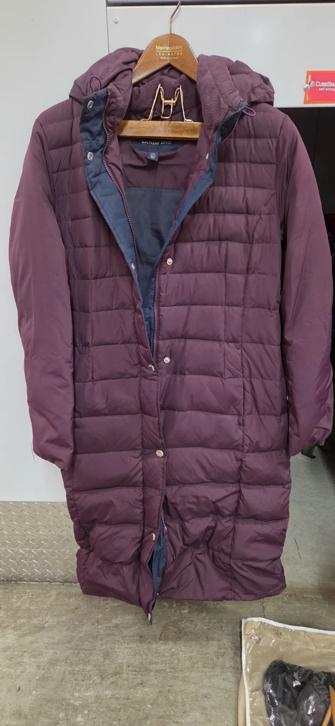Lands' End Women's Puffer Coat - photo 2
