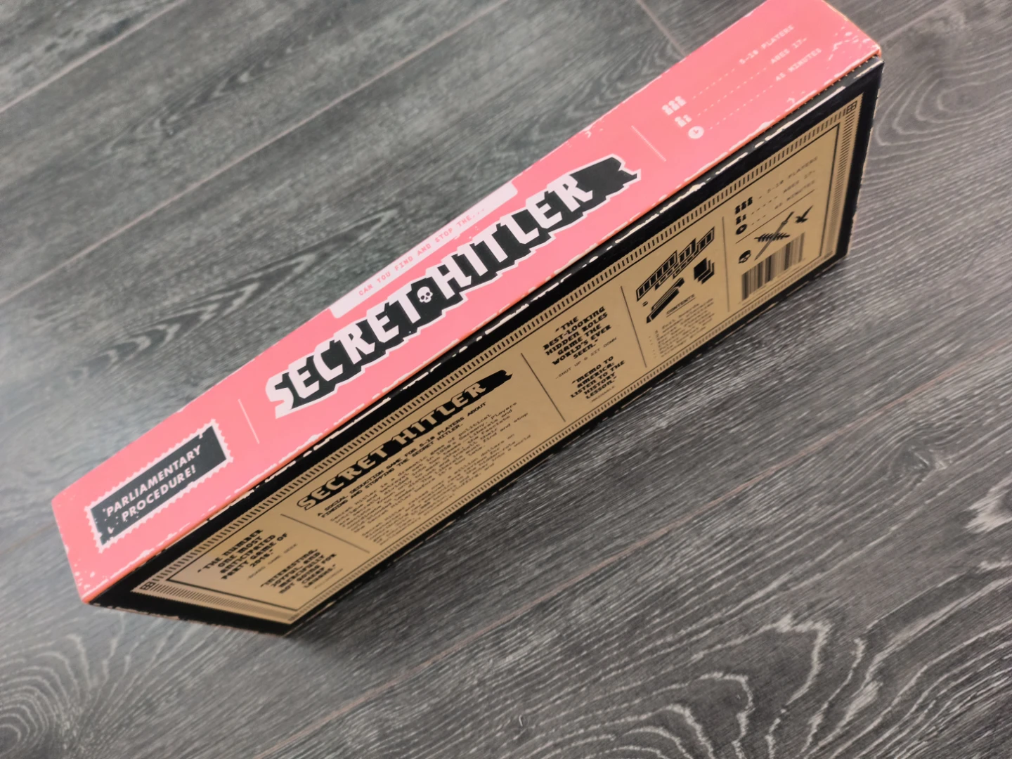 Secret Hitler Board Game – Complete, Great Condition - photo 2