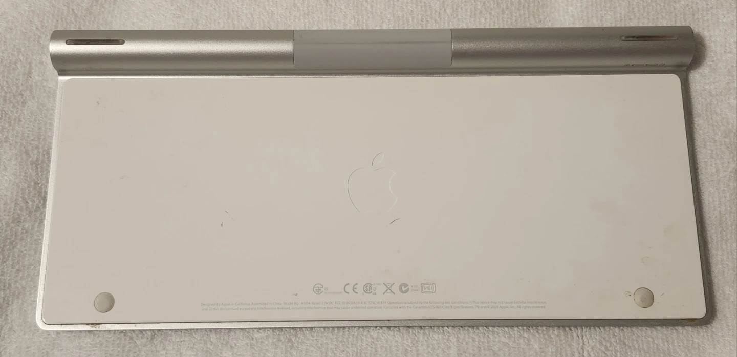 Apple Wireless Keyboard A1314 - Pre-owned Tested - photo 3
