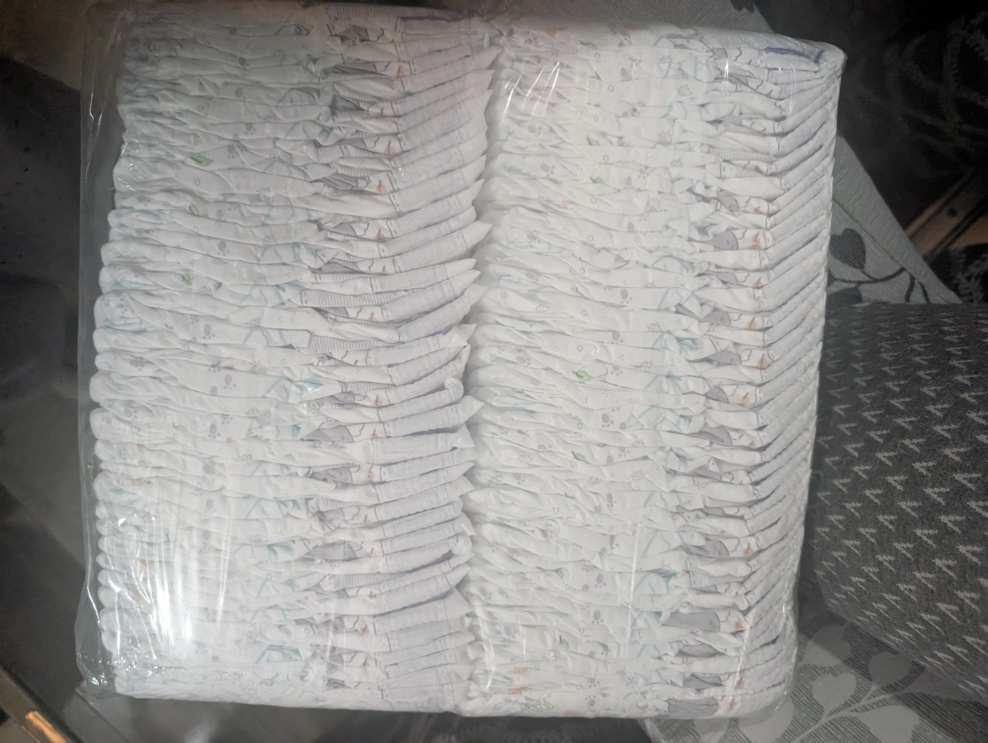 Kirkland Baby Diapers Size 3 - 74 count - photo 2