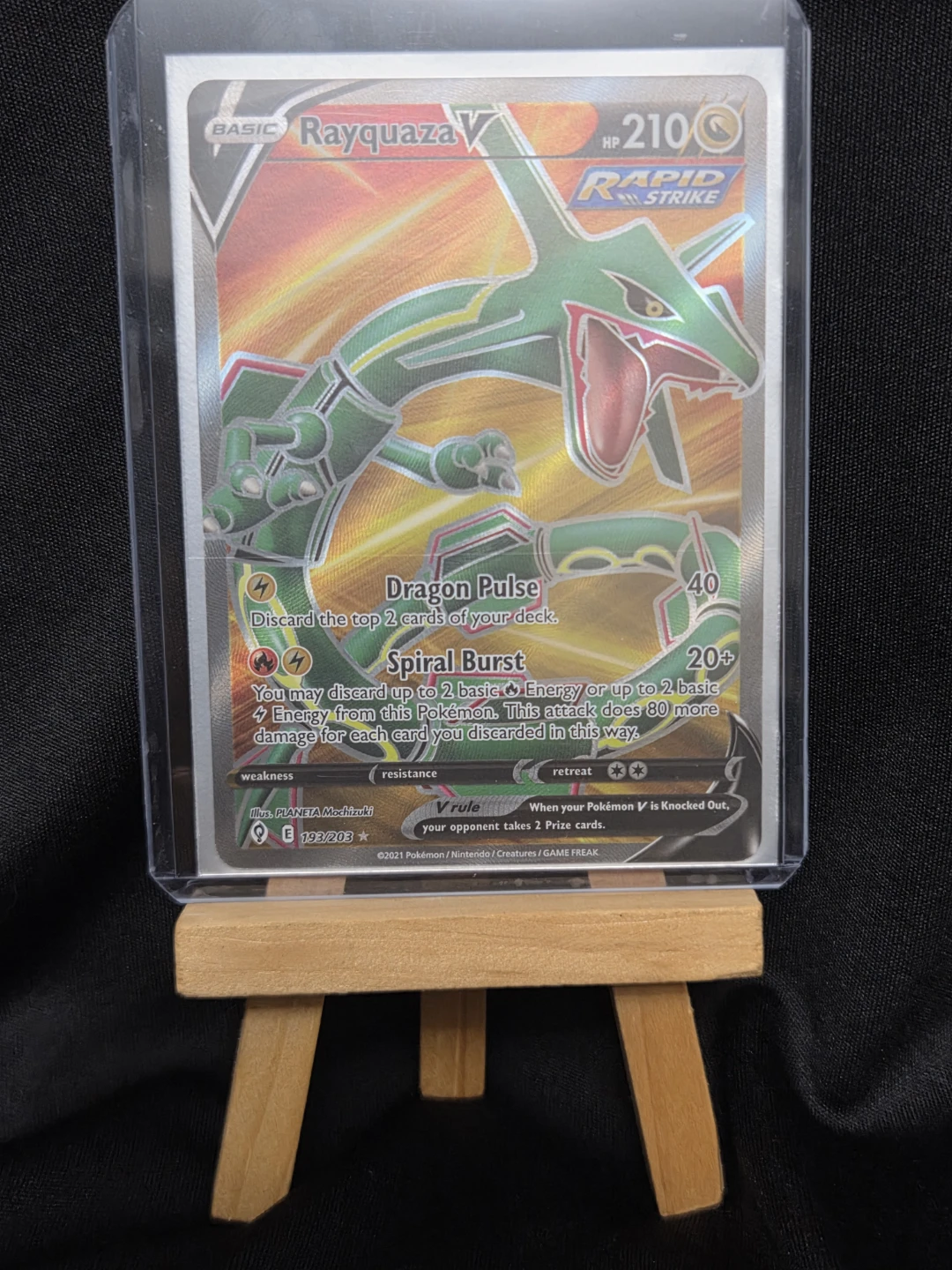 Rayquaza V- 193/203 - Full Art Ultra Rare