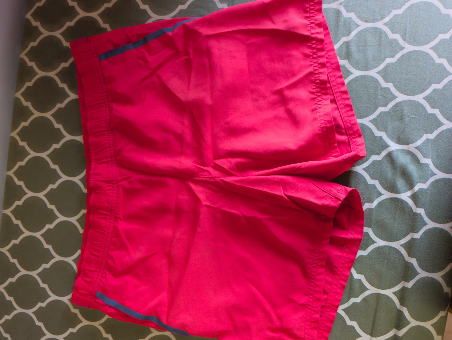 Kids Swimming gear bundle: shorts and caps - photo 3