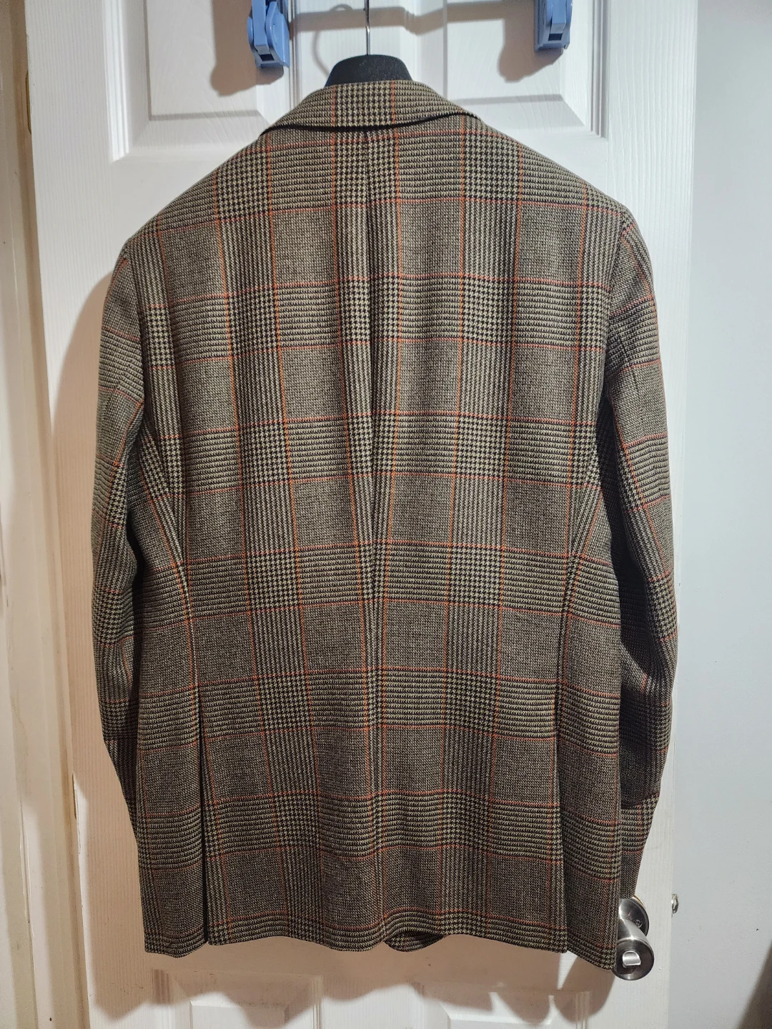 HUGO BOSS Plaid Sport Coat 100% Virgin Wool Size EU 52/US 42 - photo 3