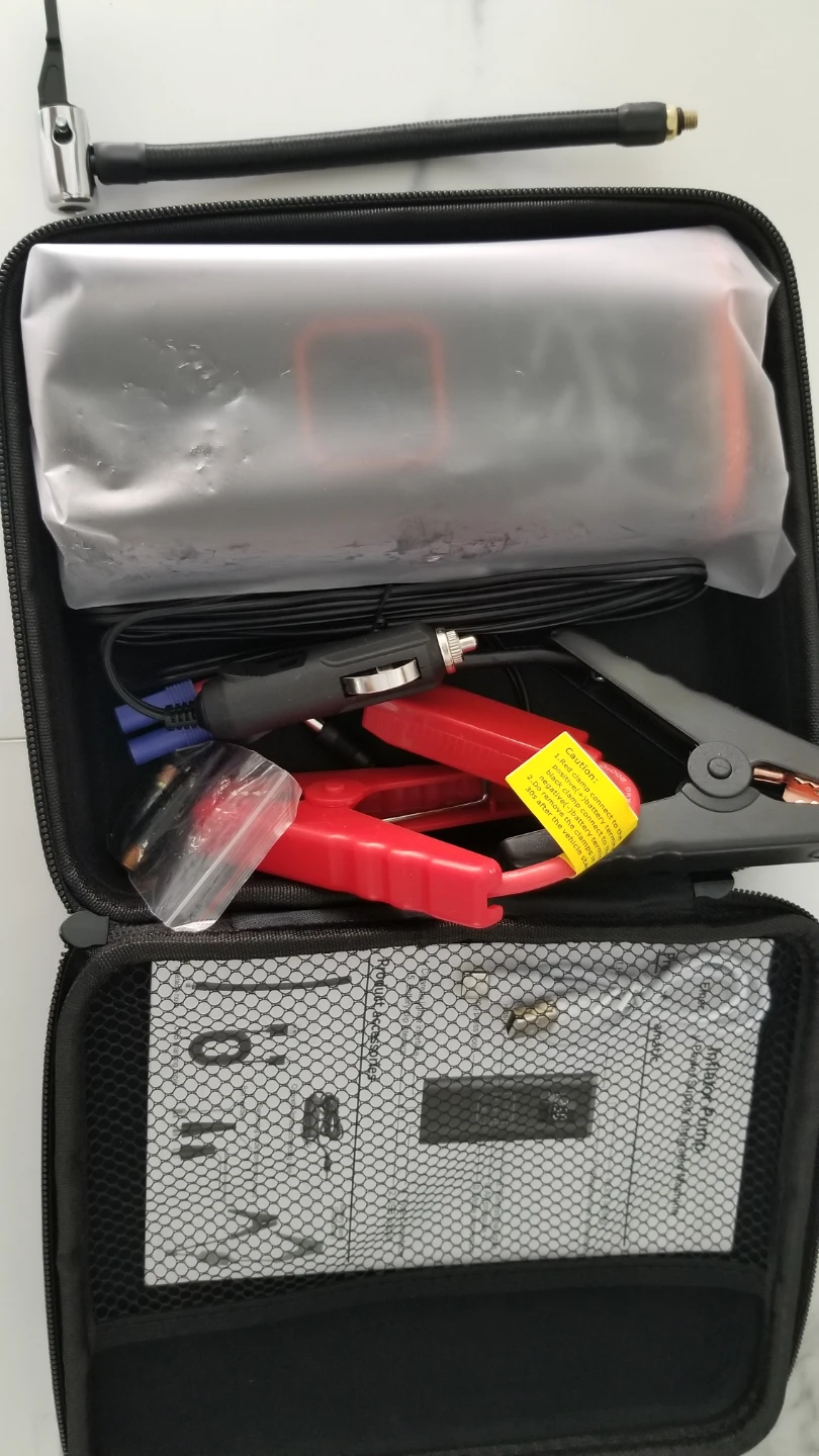 Car booster jumper + tire inflator in 1 *Brand new* - photo 5