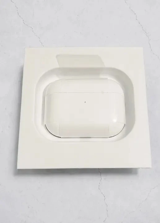 Apple Airpods Pro 3nd Wireless Active Noise Cancelling Earbud - photo 3