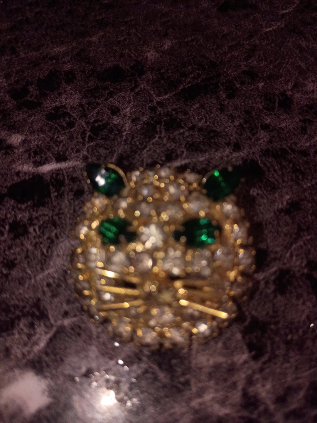 Vintage Rhinestone Cat Brooch
