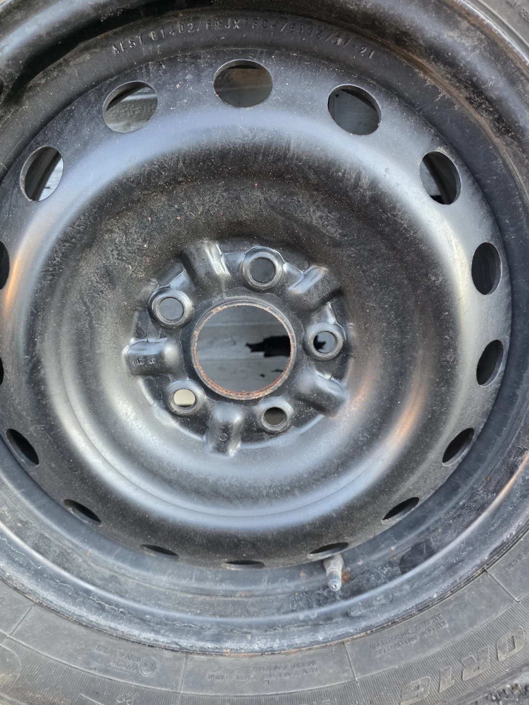 Set of 4 Winter Tires on Steel Rims 215/70R16