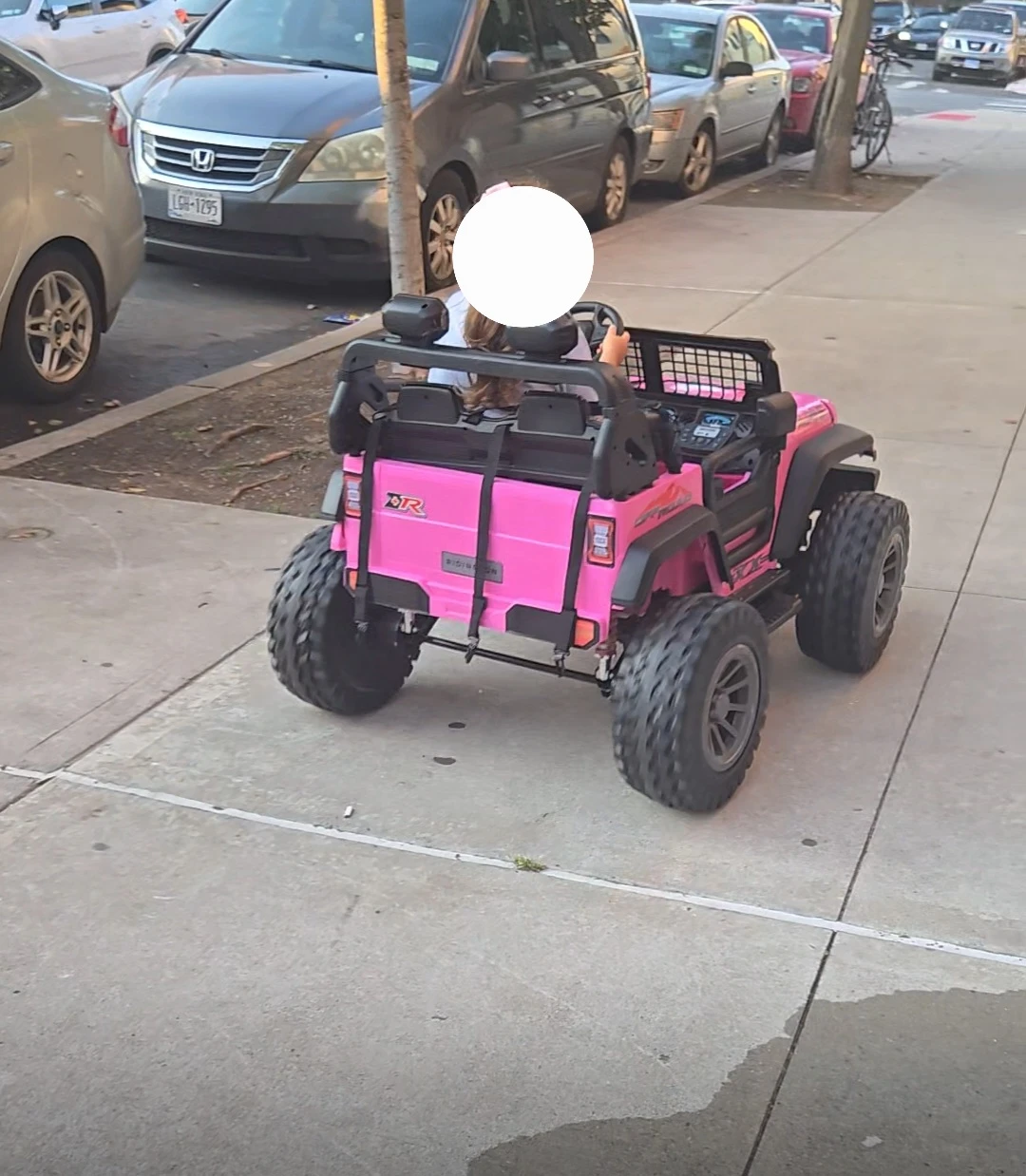 Pink Alpine Off-Road Electric Ride-On Truck - photo 5