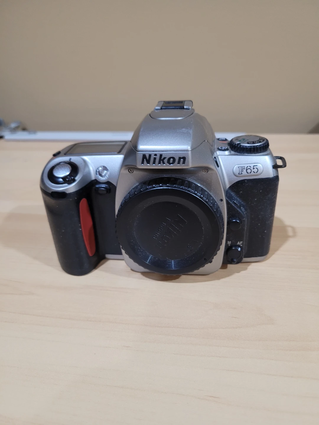 Nikon F65 SLR Film Camera