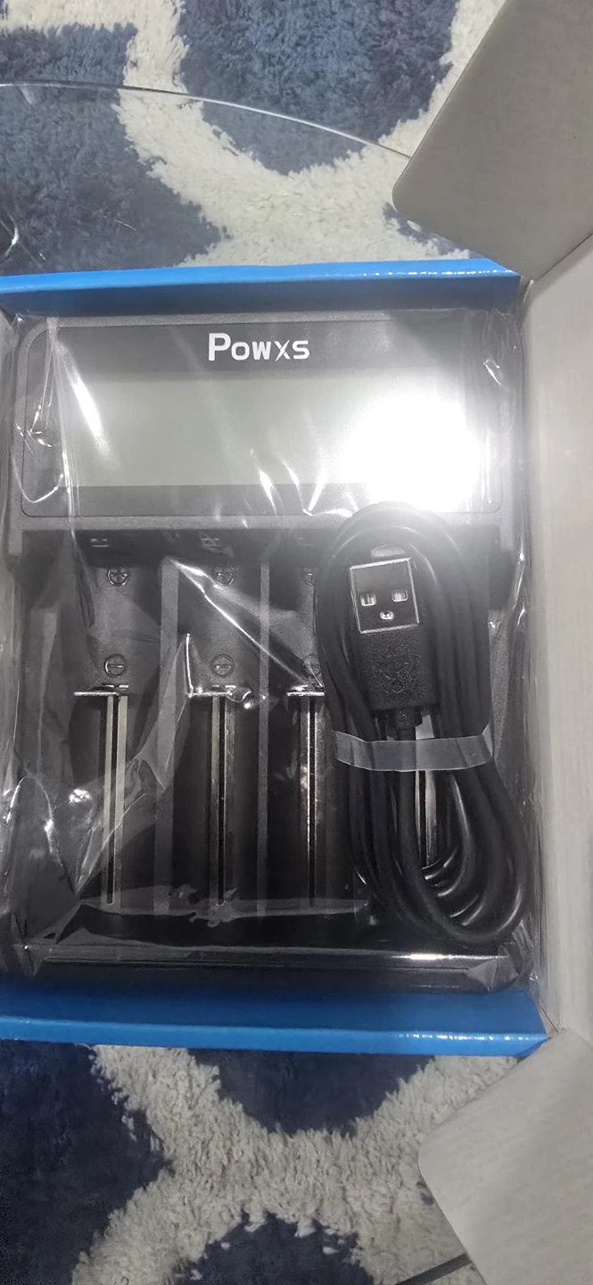 Powxs 4-Bay Smart Battery Charger