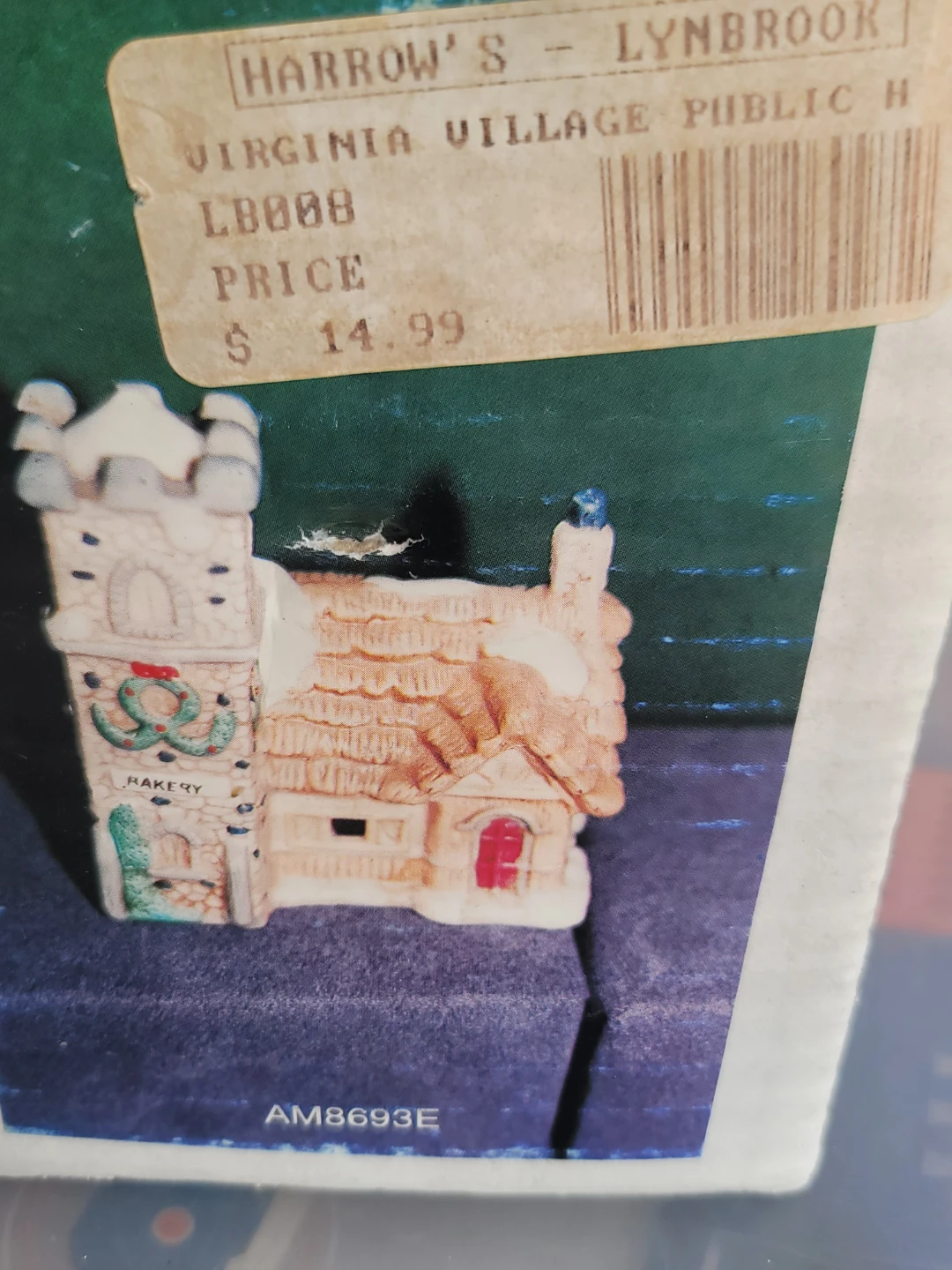 Harrow's Lynbrook Village Christmas Buildings