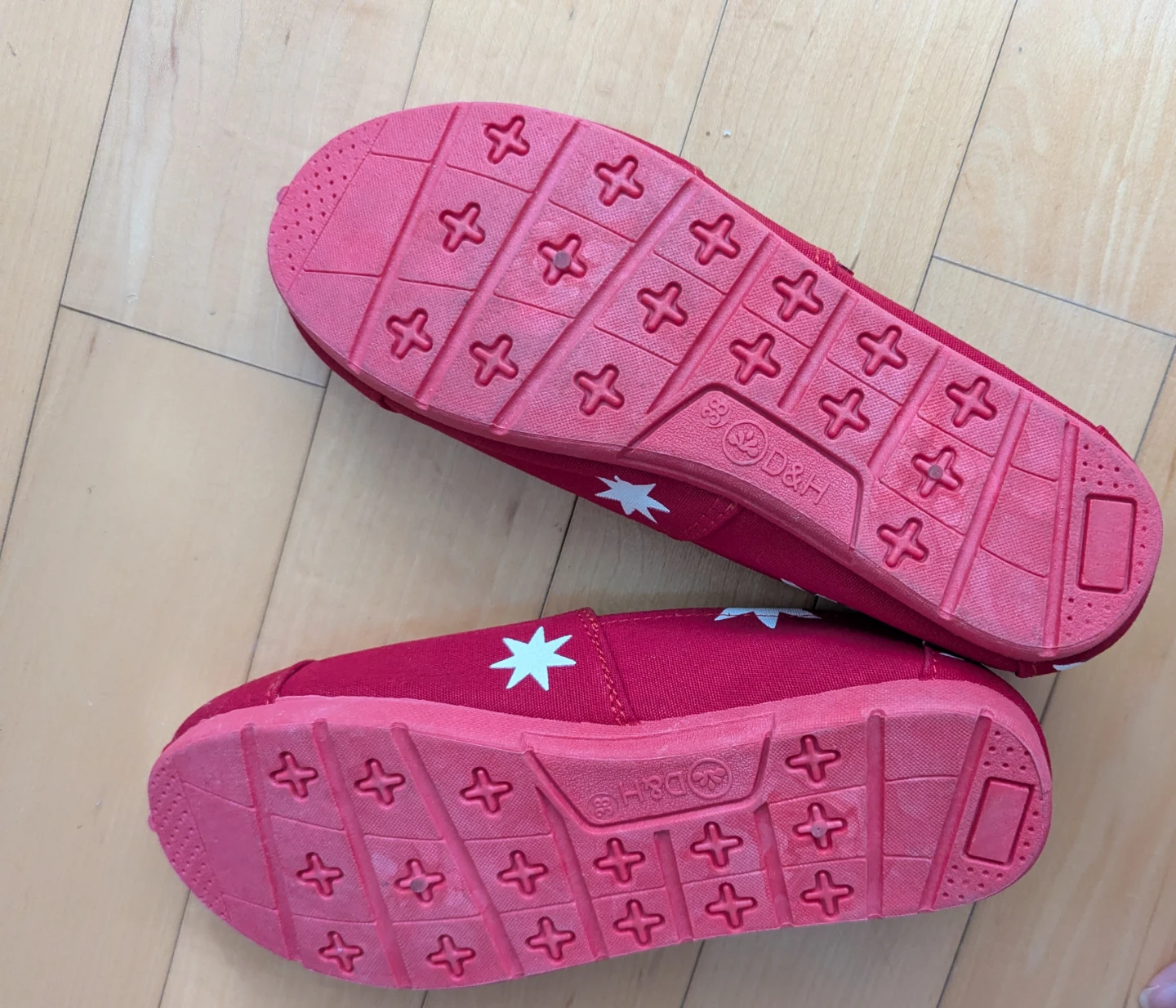 Red slip-on shoes with stars and Union Jack - photo 2