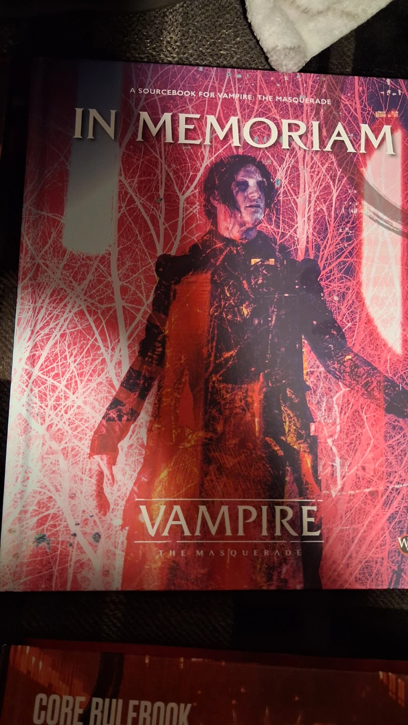 Set of 5 Vampire: The Masquerade & Hunter Sourcebook - photo 2