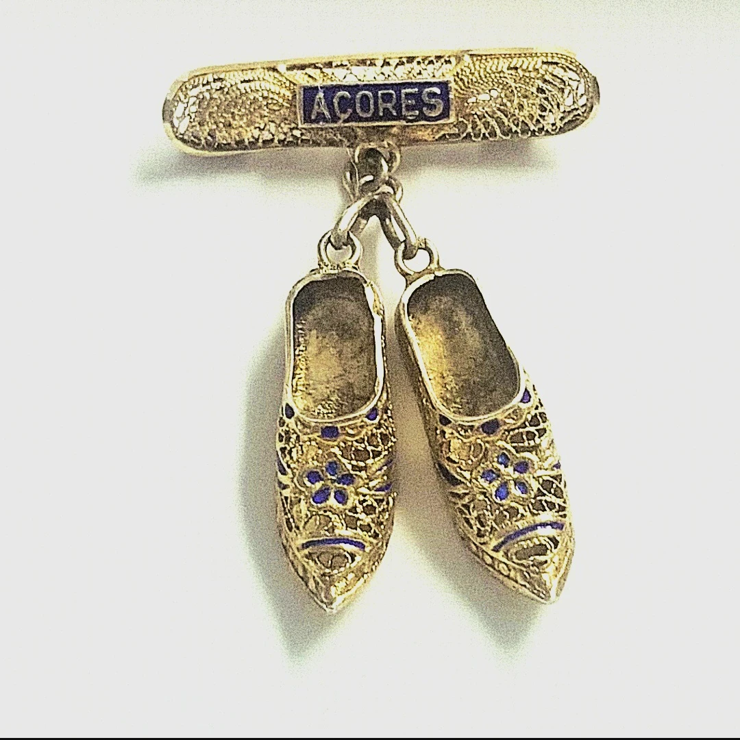Vintage Portuguese Filigree Dress Shoe Brooch | Gold & Blue