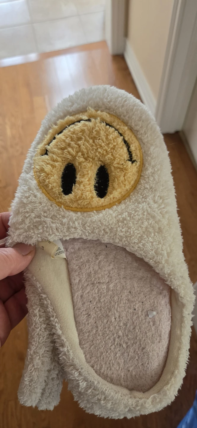 Smiley Face Plush Slippers - photo 3