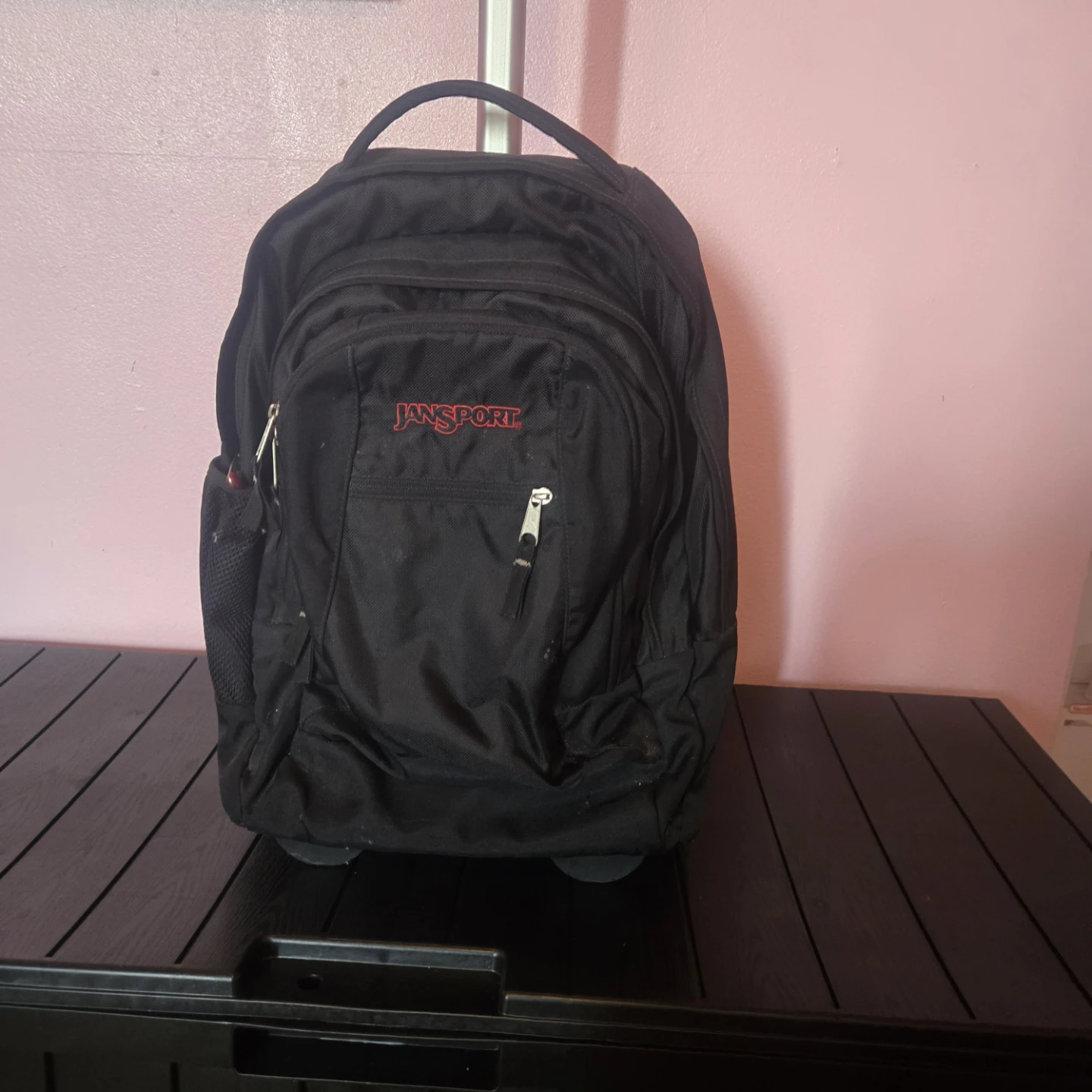Jansport travel bag with wheels - photo 2