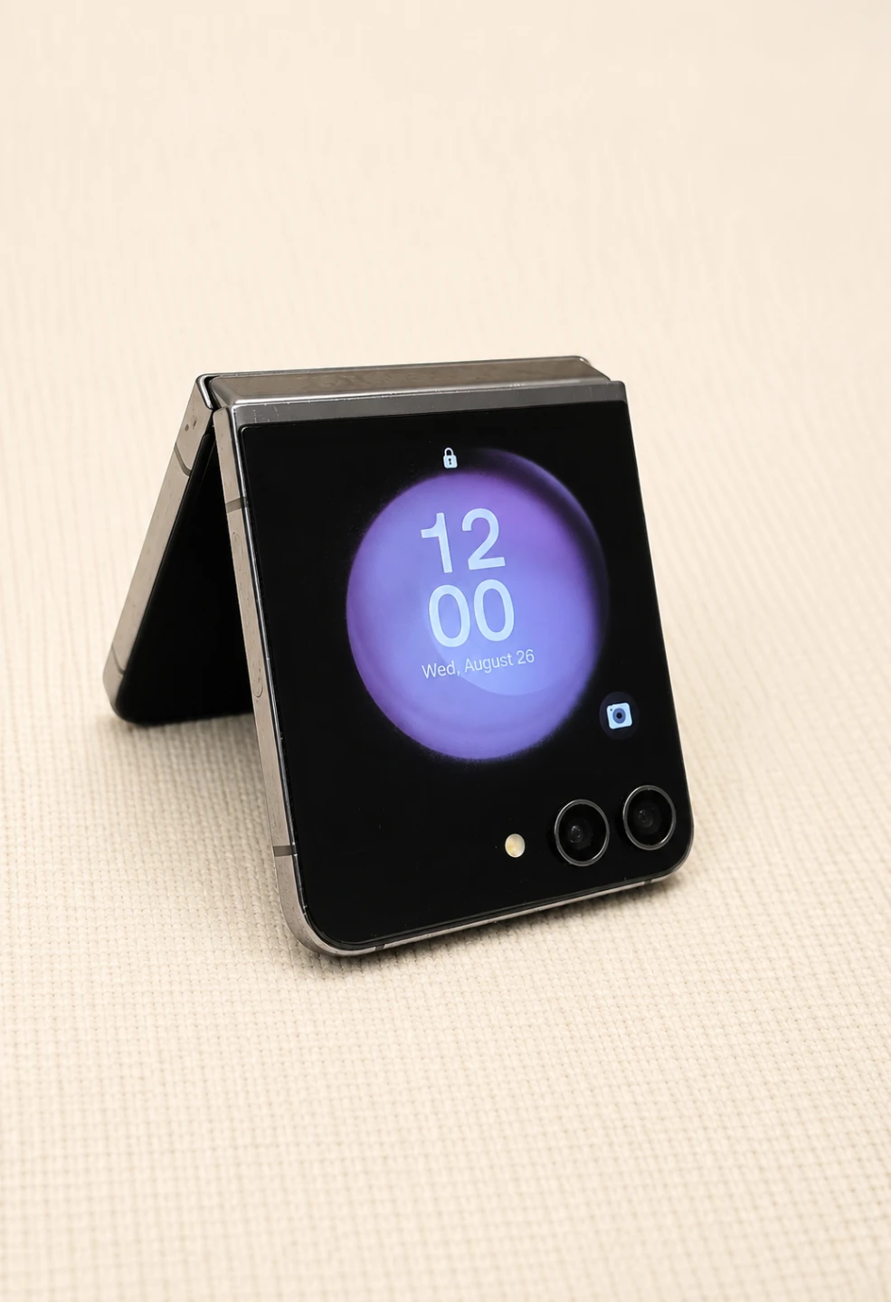 Samsung Galaxy Z flip 5 [UNLOCKED]