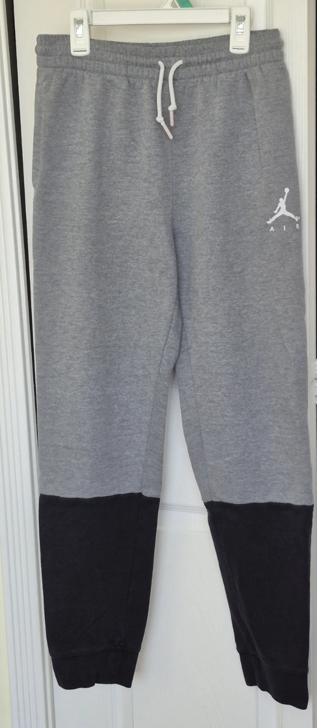 Jordan Boys Sweatpants Size XL