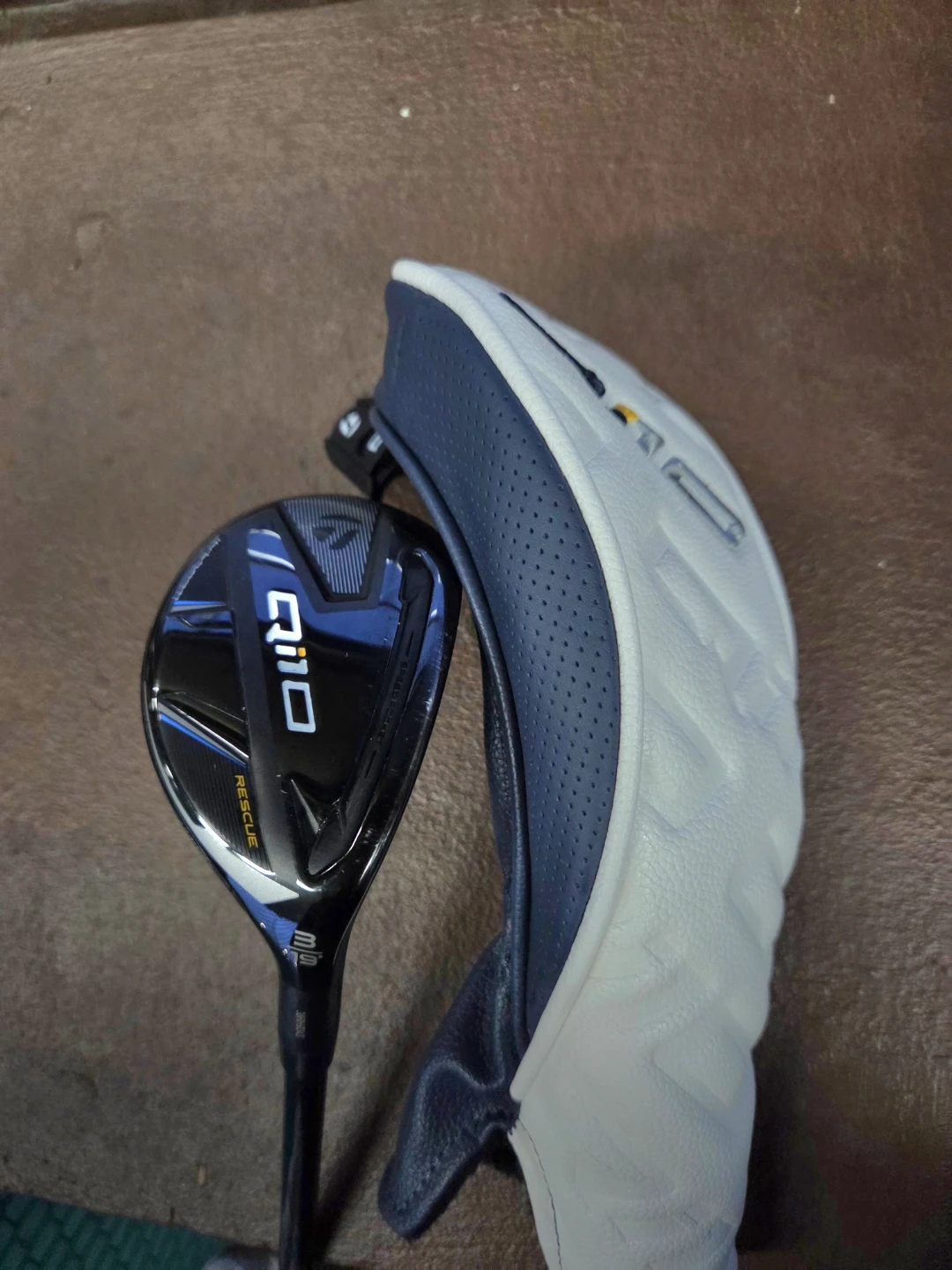 TaylorMade Qi10 Rescue 3 Hybrid 19 Degree - photo 4