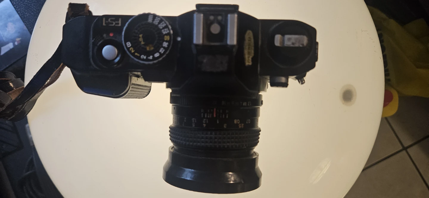 Konica FS-1 35mm SLR film camera. - photo 2