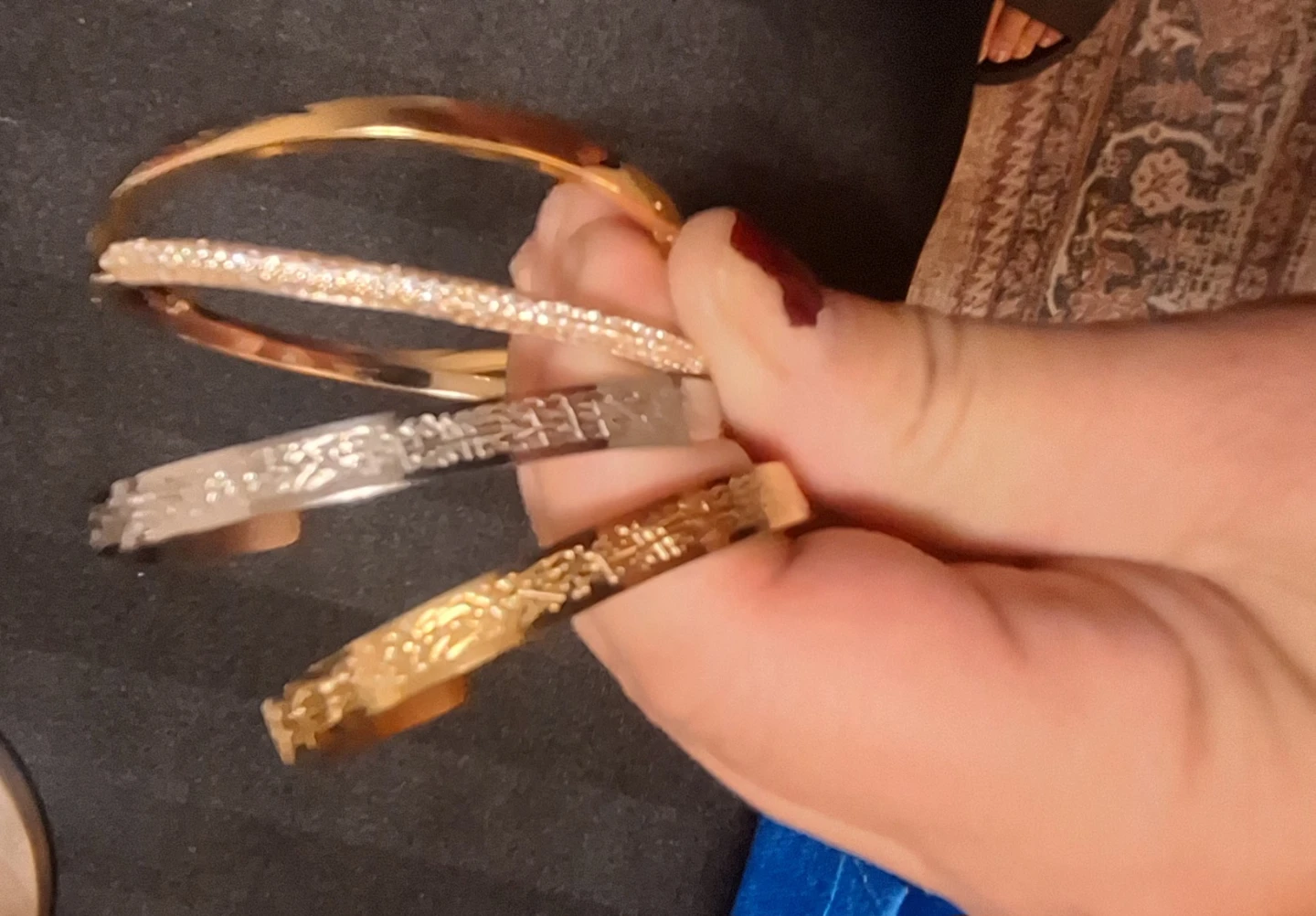 Assorted Gold-Tone Jewelry Set - photo 5